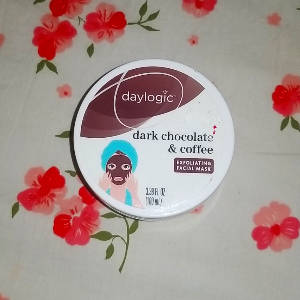 Daylogic Exfoliating Facial Mask